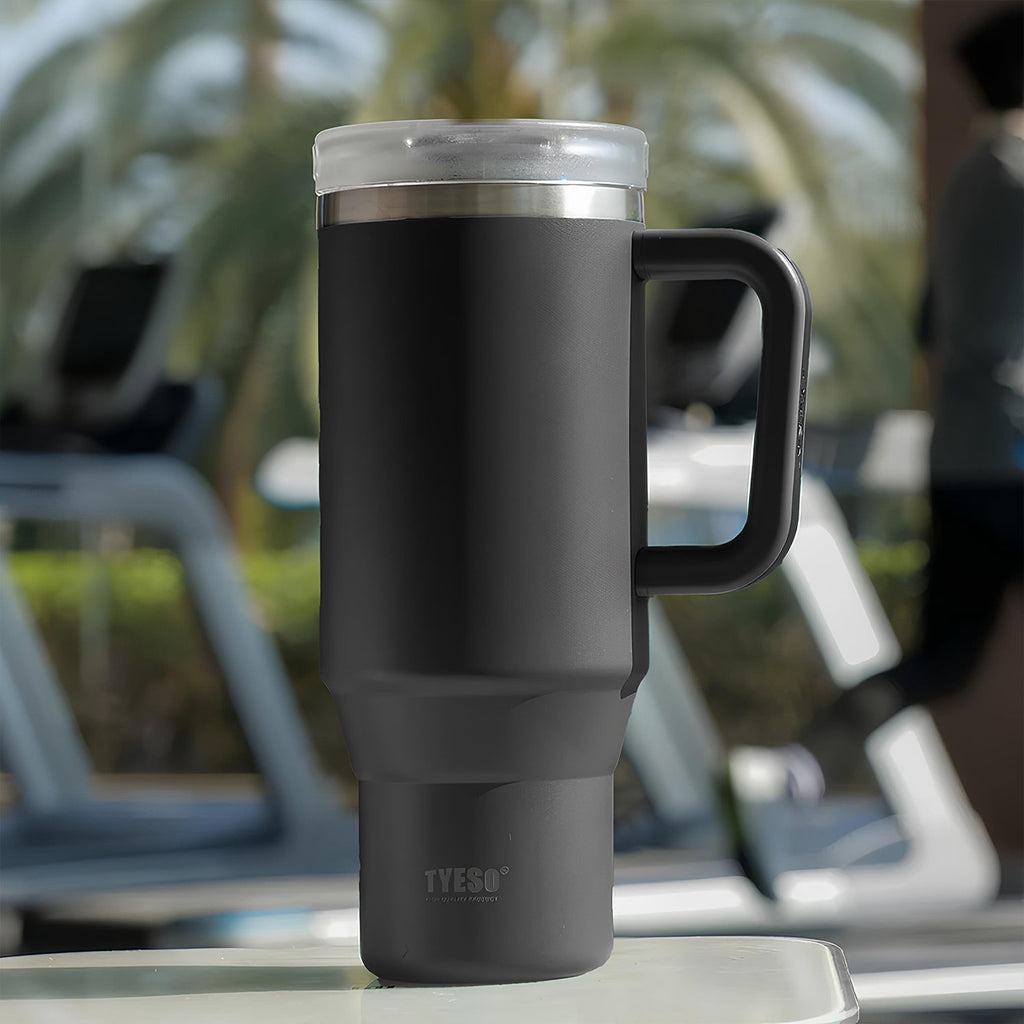 TYESO® Mega-Capacity Sill-Proof Stainless Steel Tumbler with Straw & Cleaning Brush (1200ml) (TS-8868)